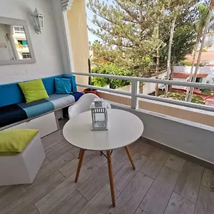 Kevin's House - Front Of Yumbo Center In Maspalomas - Playa Del Ingles , San Bartolomé Spanien